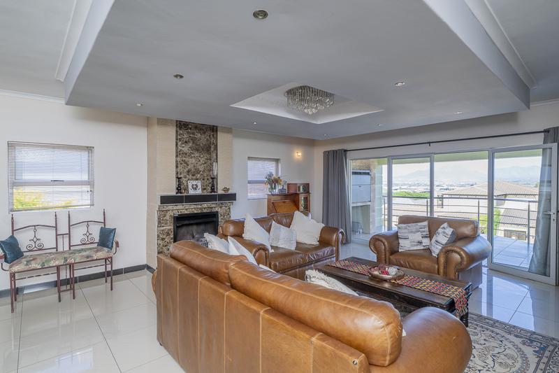 To Let 6 Bedroom Property for Rent in Kleinbron Estate Western Cape